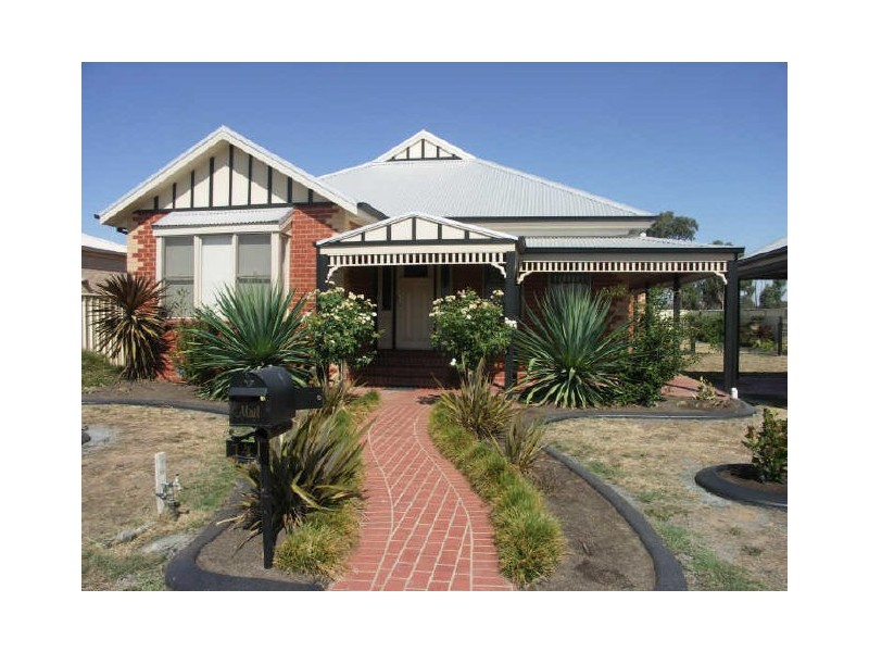 14 Monash Drive, Benalla VIC 3672