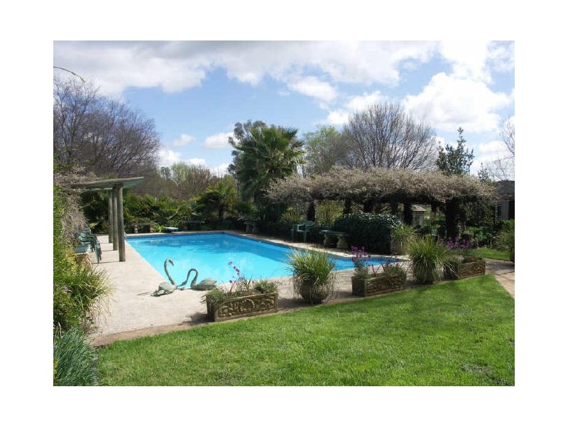 21 Maginness Street, Benalla VIC 3672