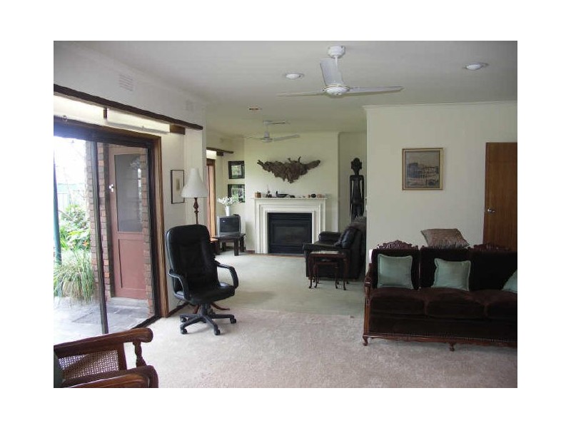 21 Maginness Street, Benalla VIC 3672