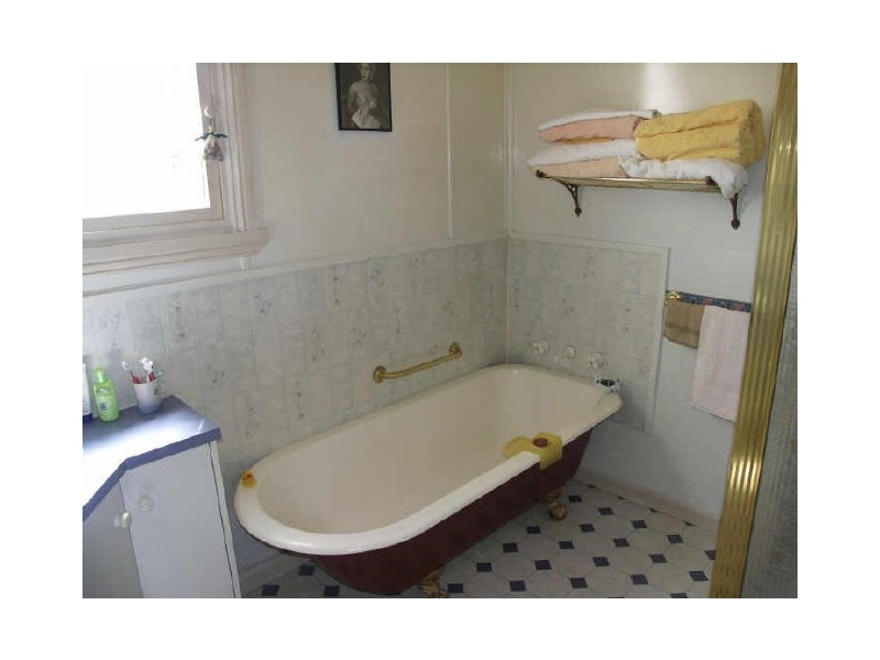 17 Nixon Street, Benalla VIC 3672