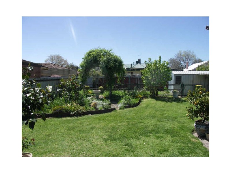 17 Nixon Street, Benalla VIC 3672