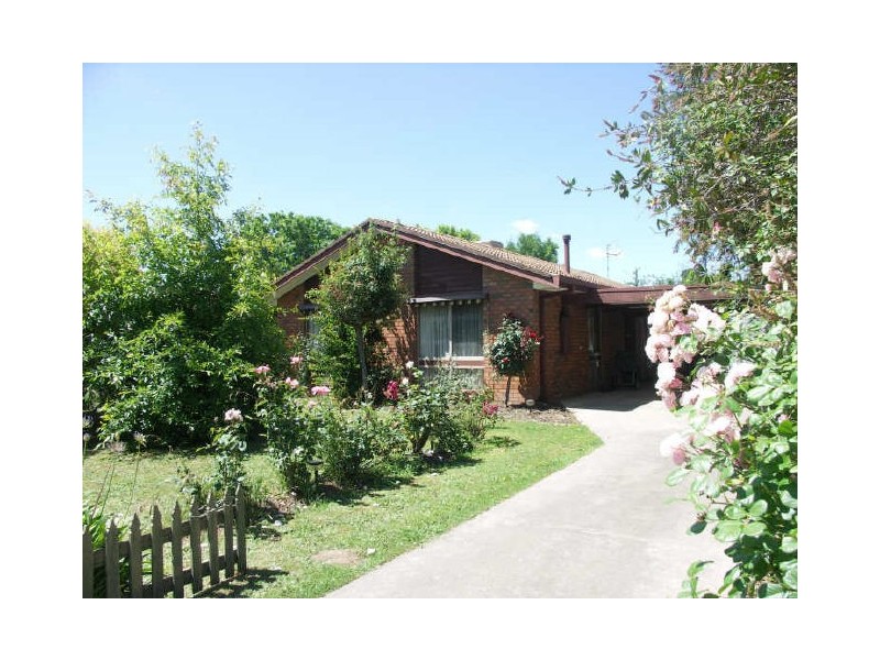 6 Rose Court, Benalla VIC 3672