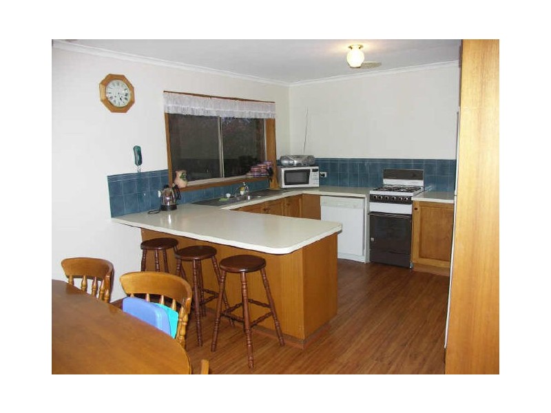 6 Rose Court, Benalla VIC 3672