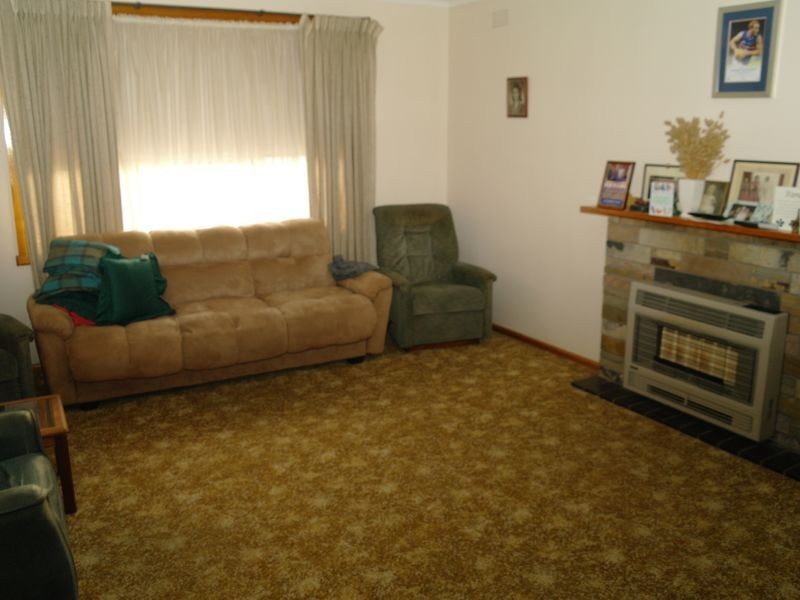 68 Coish Avenue, Benalla VIC 3672