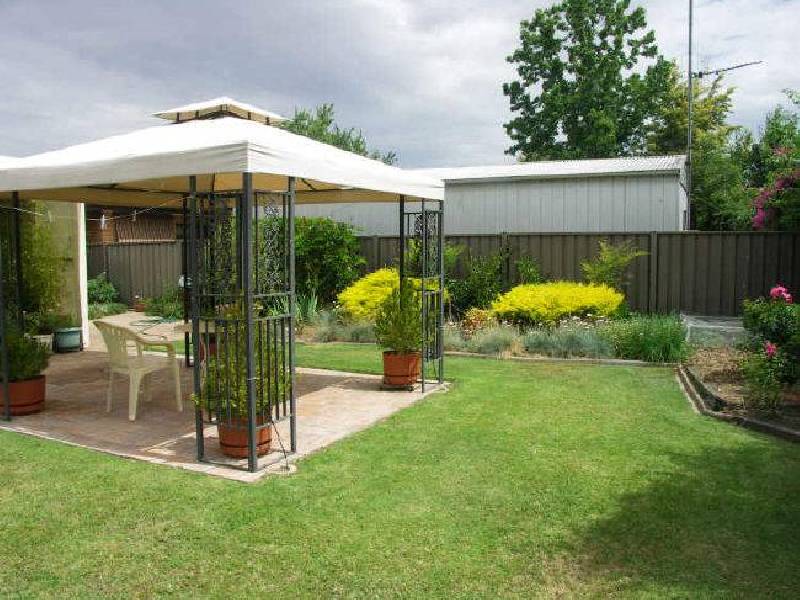 8 McGill Street, Benalla VIC 3672