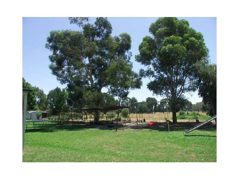 29 Porters Road, Benalla VIC 3673