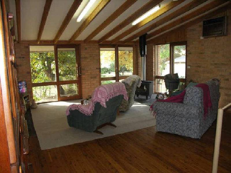 172 Moore Street, Lurg VIC 3673