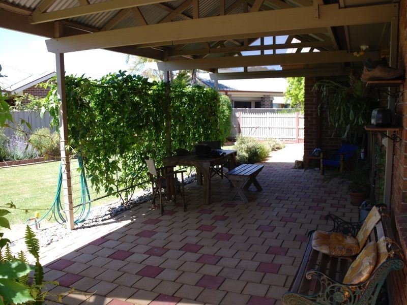 4 Plover Place, Benalla VIC 3672