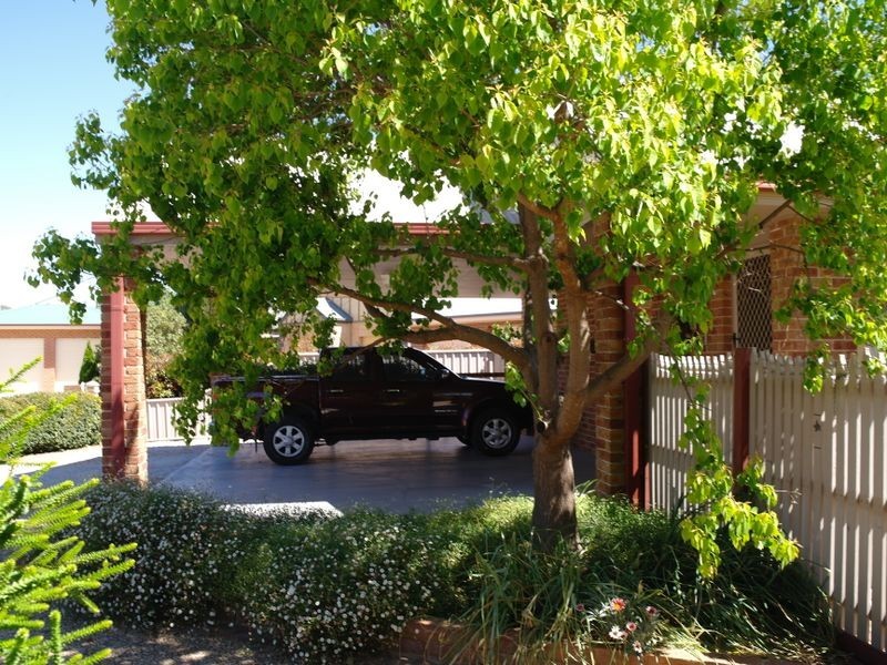 4 Plover Place, Benalla VIC 3672