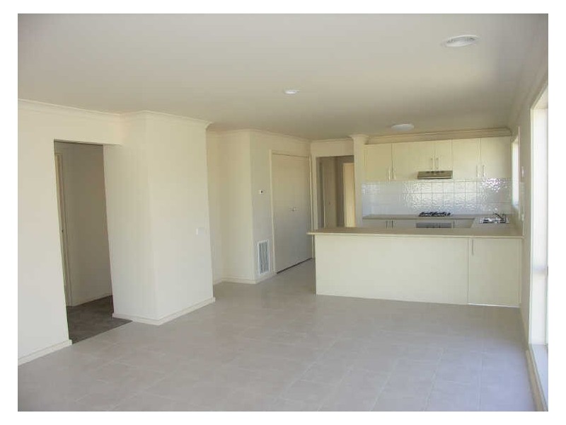 12 Schulz Street, Benalla VIC 3672