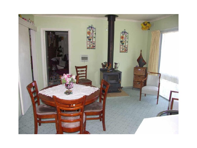 36 Monds Avenue, Benalla VIC 3672