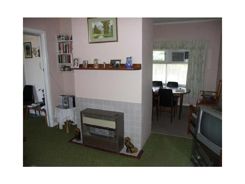 82 Waller Street, Benalla VIC 3672