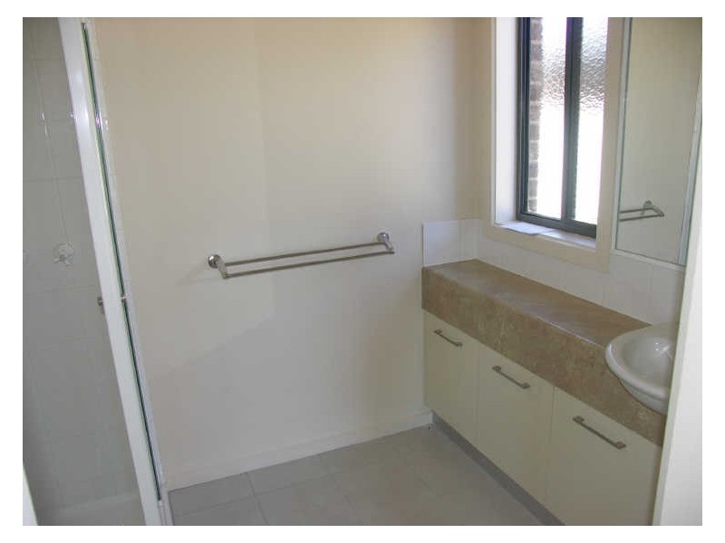 24 Fraser Street, Benalla VIC 3672