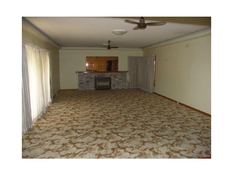 99 Salisbury Street, Benalla VIC 3672