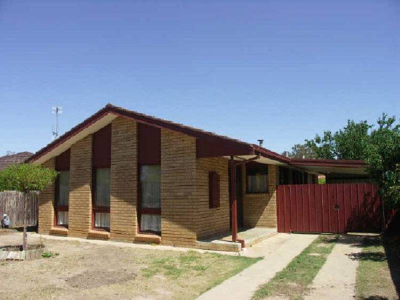 6 Hakea Court, Benalla VIC 3672