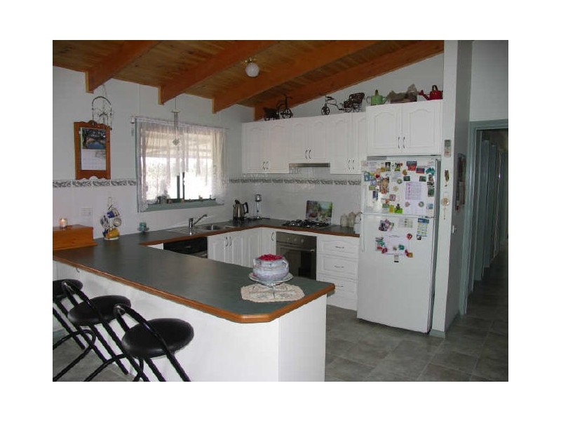 352 Goomalibee Road, Benalla VIC 3672