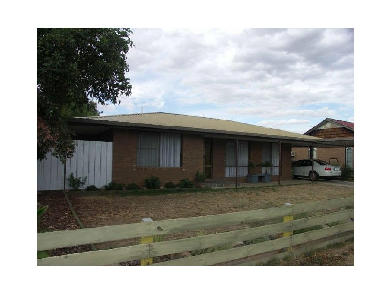 93 Mackellar Street, Benalla VIC 3672