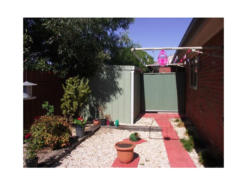 2-12 Georgesay Court, Benalla VIC 3672