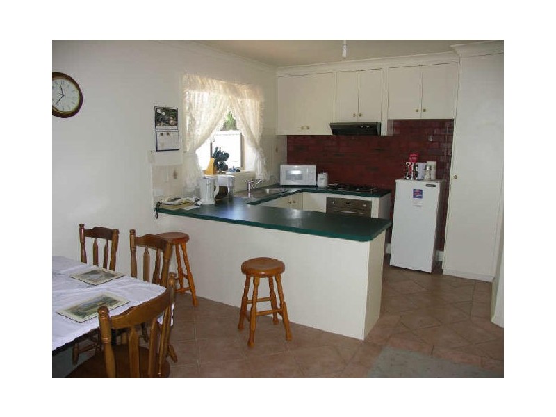 2-12 Georgesay Court, Benalla VIC 3672