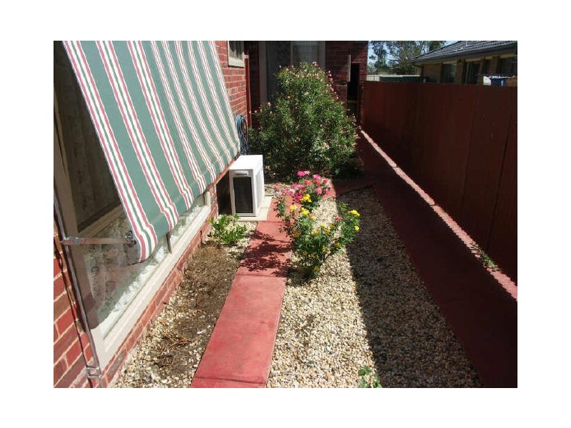 2-12 Georgesay Court, Benalla VIC 3672