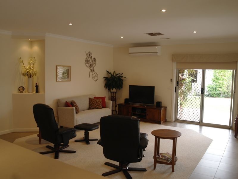 6 Schulz Street, Benalla VIC 3672