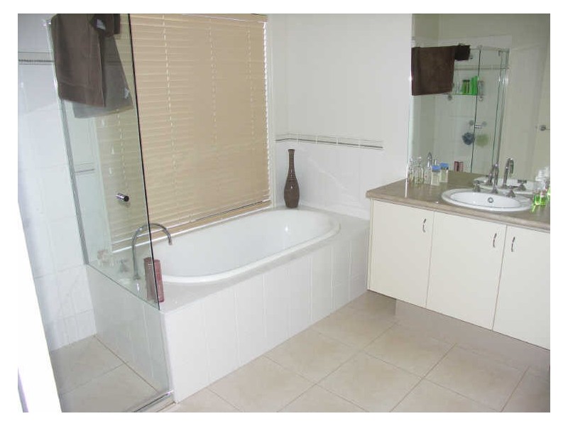 9 Schulz Street, Benalla VIC 3672