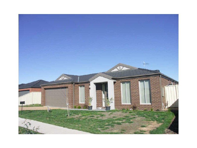 8 Schulz Street, Benalla VIC 3672