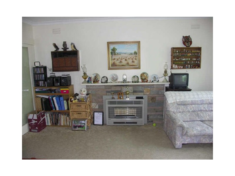 27 Helms Court, Benalla VIC 3672