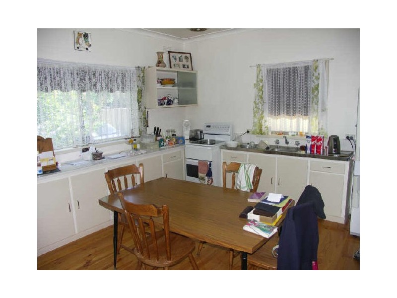 87 Bridge Street West, Benalla VIC 3672