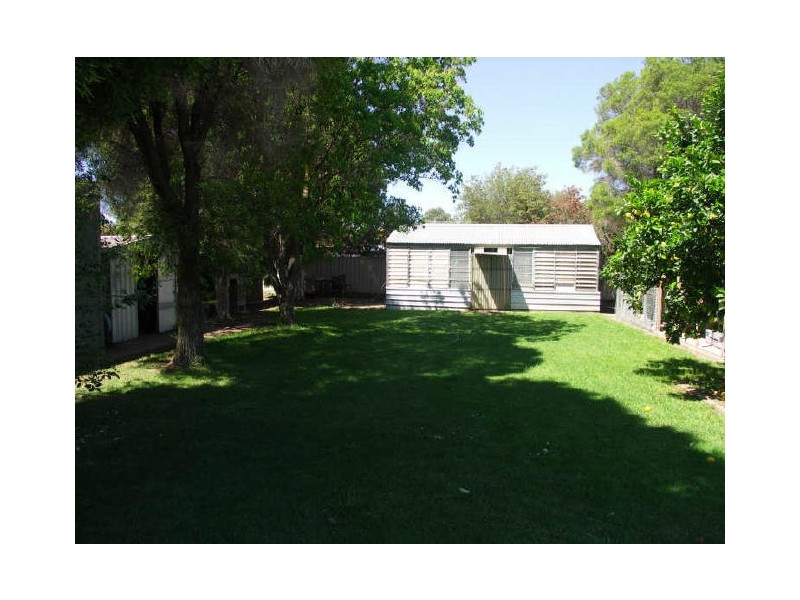 87 Bridge Street West, Benalla VIC 3672