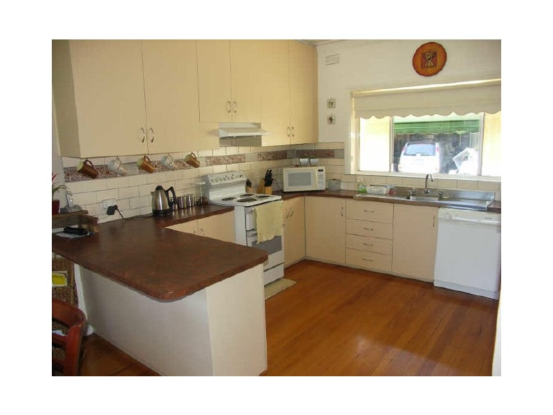 11 Stewart Street, Benalla VIC 3672