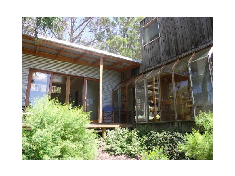 94 Klicitat Lane, Benalla VIC 3672