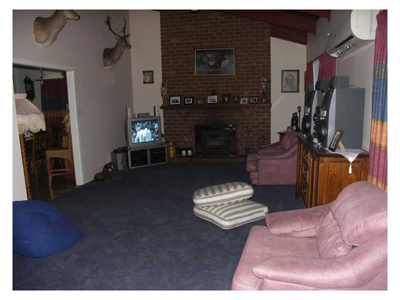 137 Tulley Road, Lima East VIC 3673