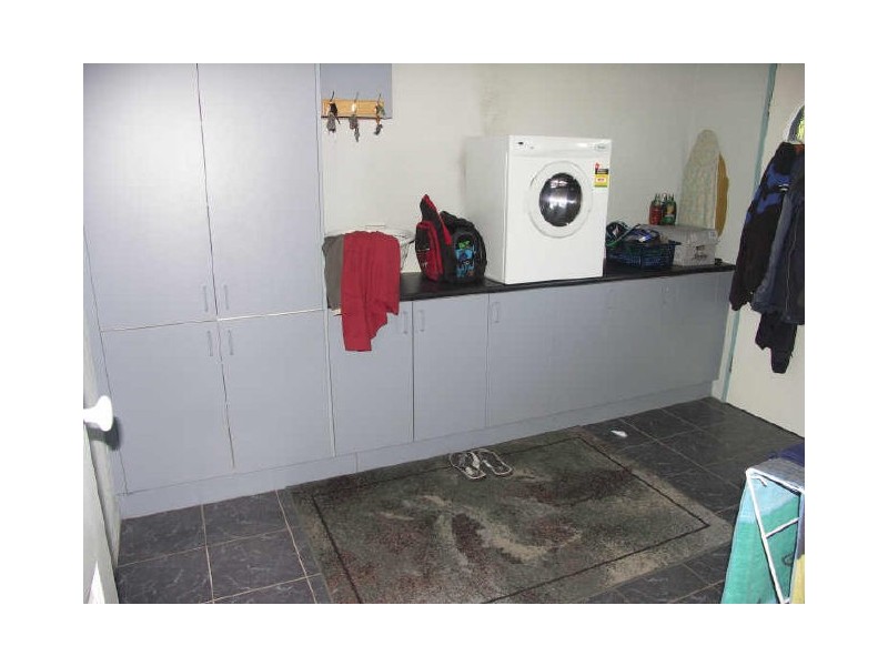 6 Ackerly Avenue, Benalla VIC 3672