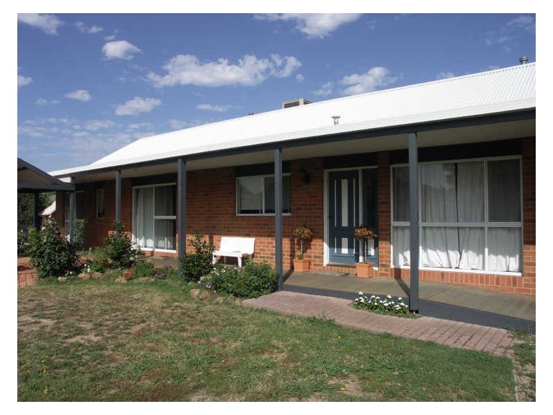 6 Park Place, Benalla VIC 3672