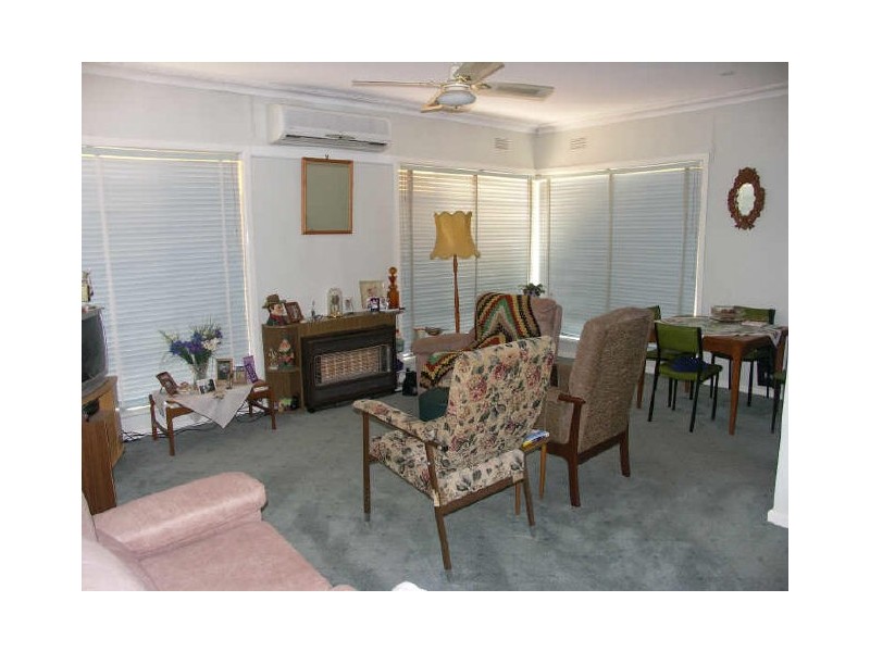 16 Commercial Road, Benalla VIC 3672