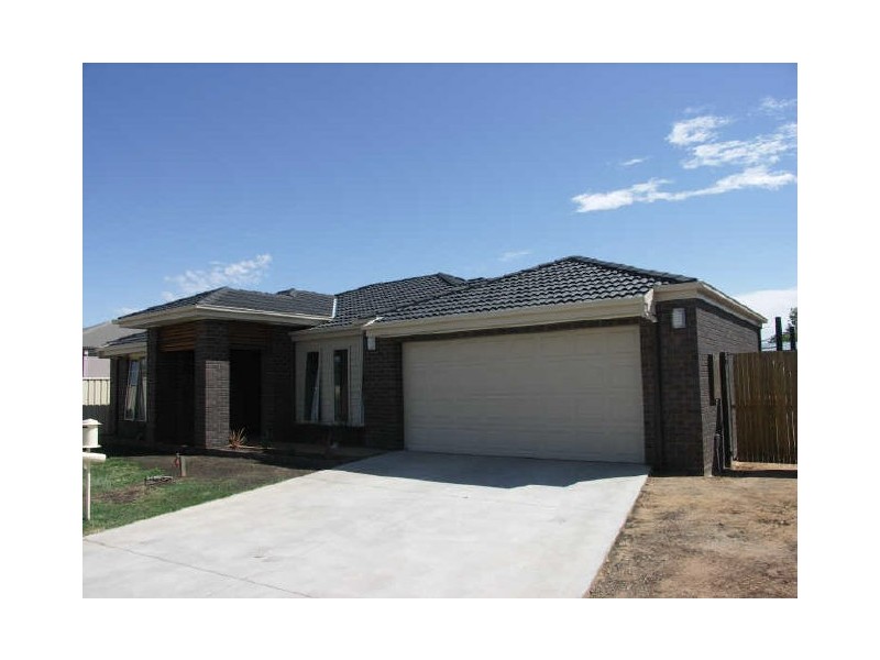 12 McNulty Drive, Benalla VIC 3672