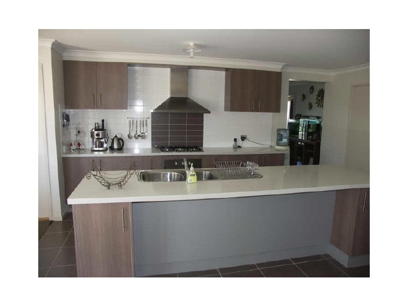 12 McNulty Drive, Benalla VIC 3672