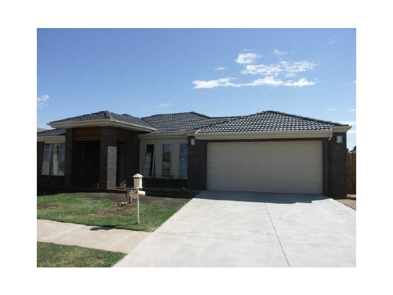 12 McNulty Drive, Benalla VIC 3672