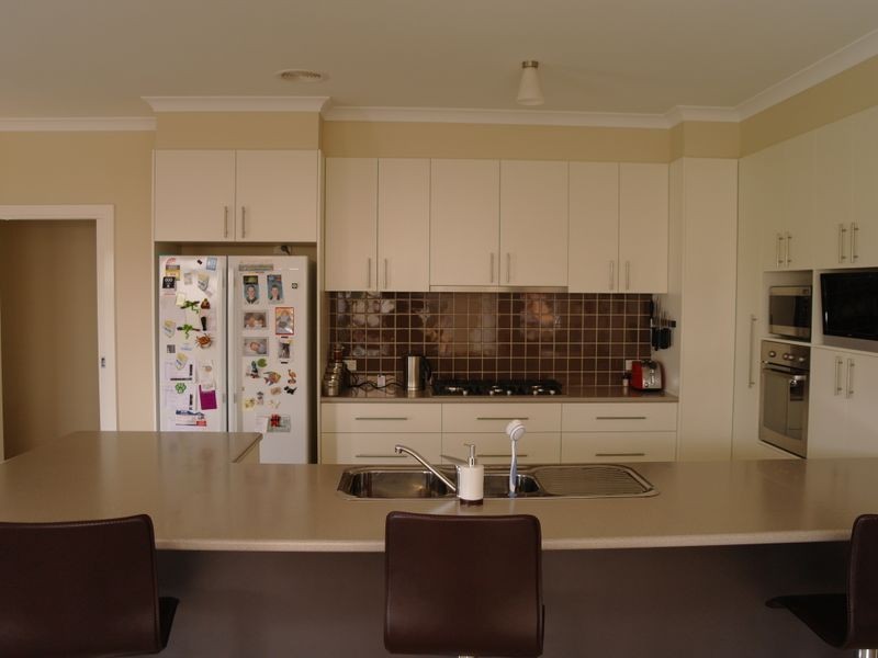 6 Green Court, Benalla VIC 3672