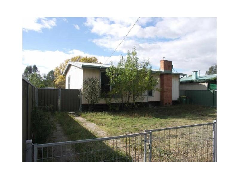 16 Russell Street, Benalla VIC 3672