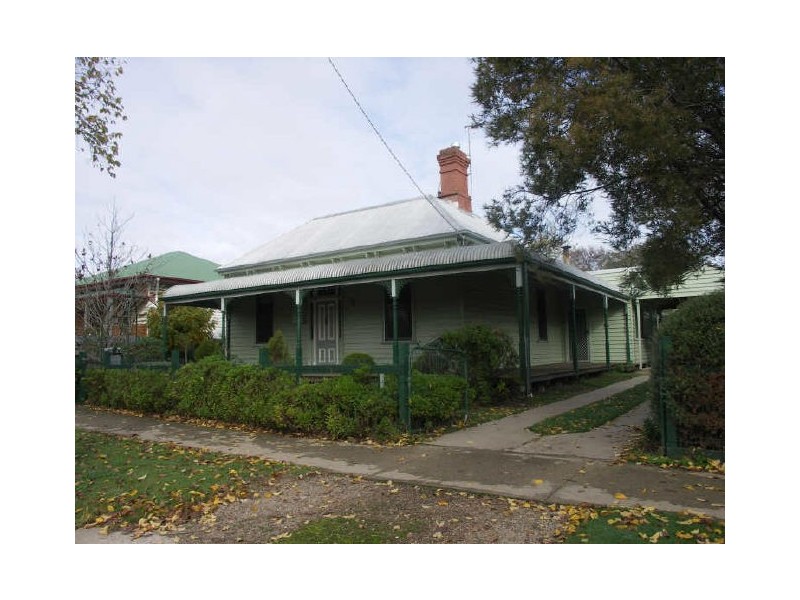 24 Smythe Street, Benalla VIC 3672