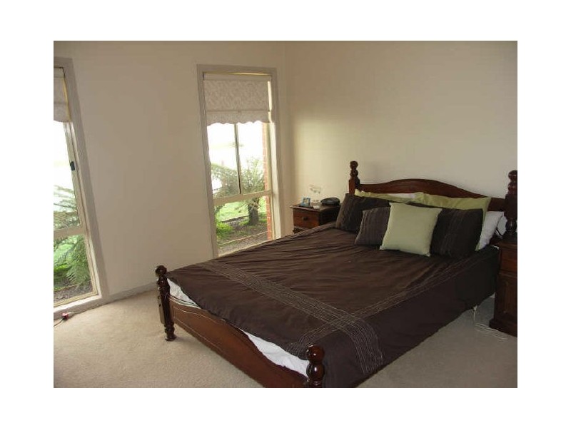 6 Ibis Court, Benalla VIC 3672