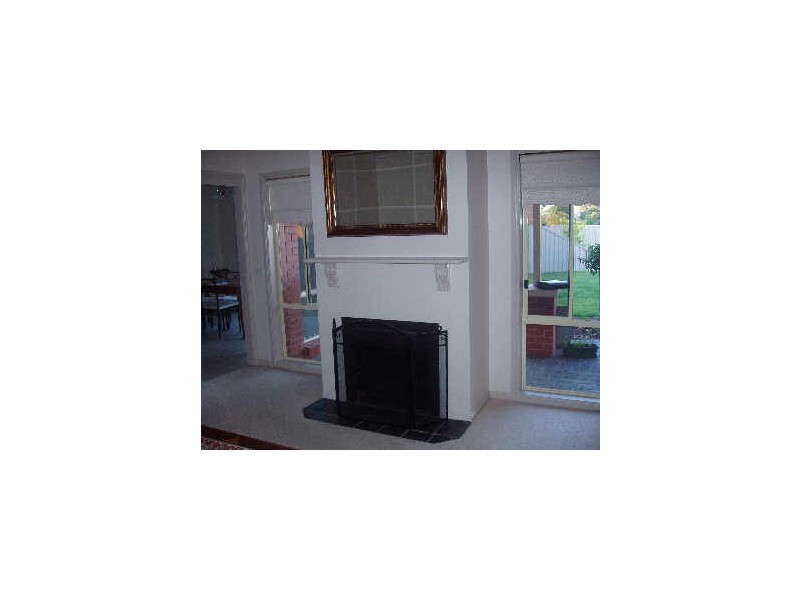 6 Ibis Court, Benalla VIC 3672