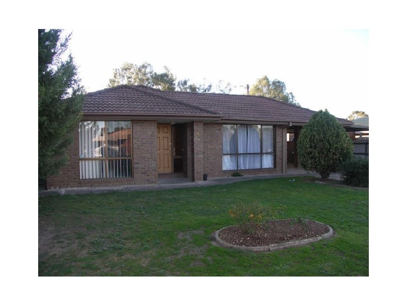 6 Robinson Court, Benalla VIC 3672