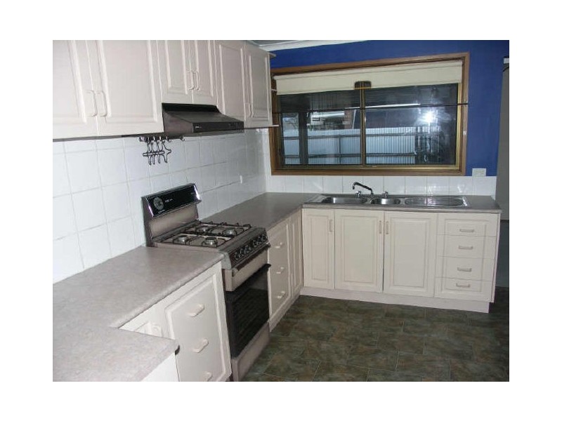 6 Robinson Court, Benalla VIC 3672