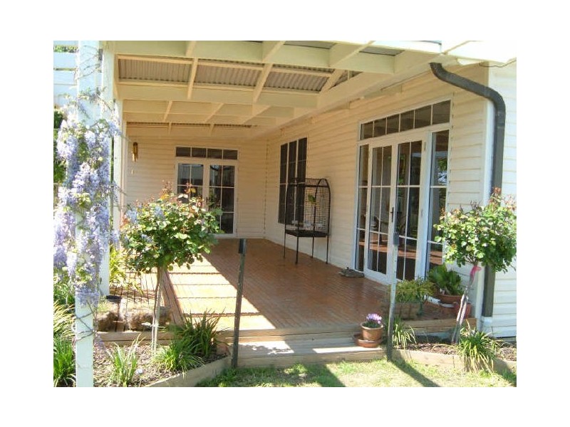 9 Hope Street, Benalla VIC 3672