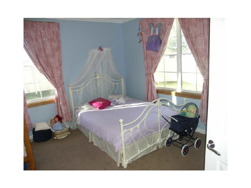 9 Hope Street, Benalla VIC 3672