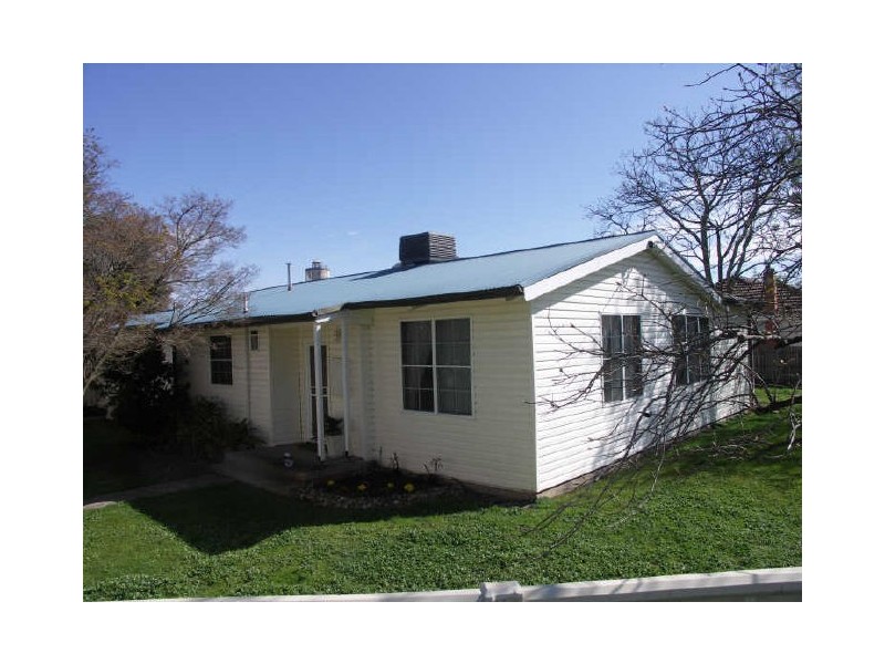 9 Hope Street, Benalla VIC 3672