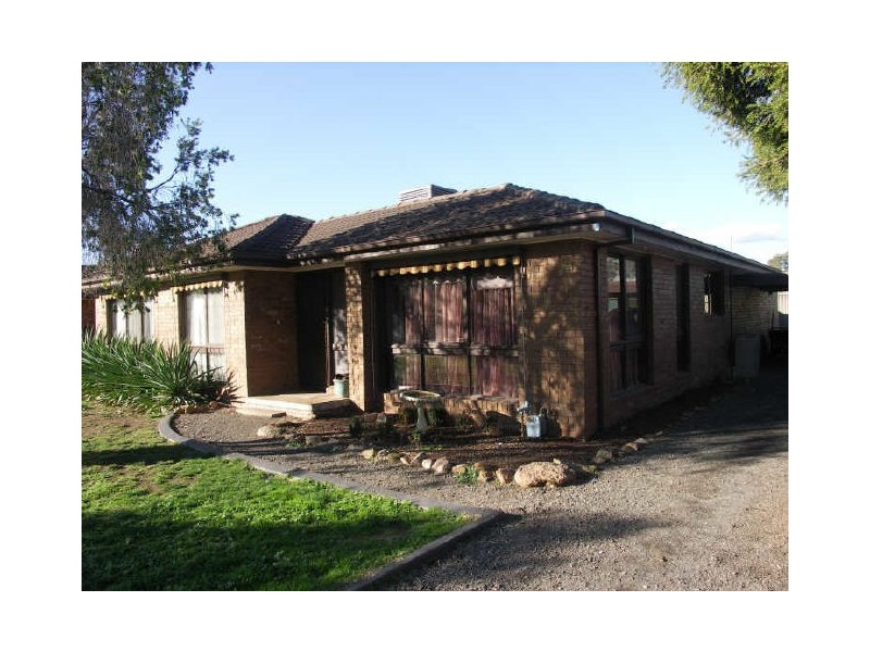 108 Coish Avenue, Benalla VIC 3672